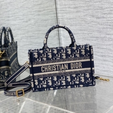 Christian Dior Shopping Bags